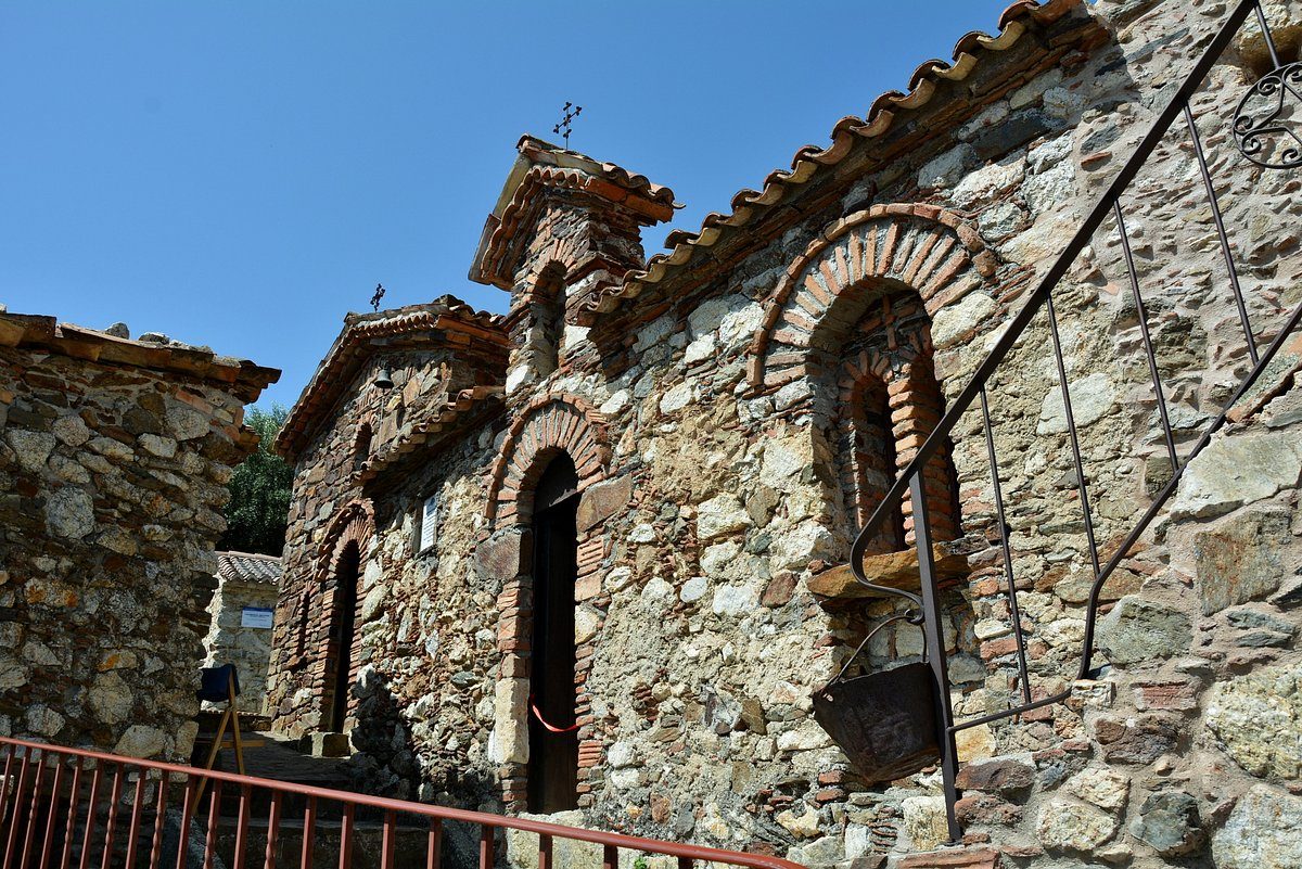 Chiesa Ortodossa della Madonna dei Greci - Amici Di Gallicianò Casa Giufà